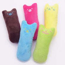 Load image into Gallery viewer, Mini Teeth Grinding Catnip Toys Interactive Plush Cat Toy Vocal Claws